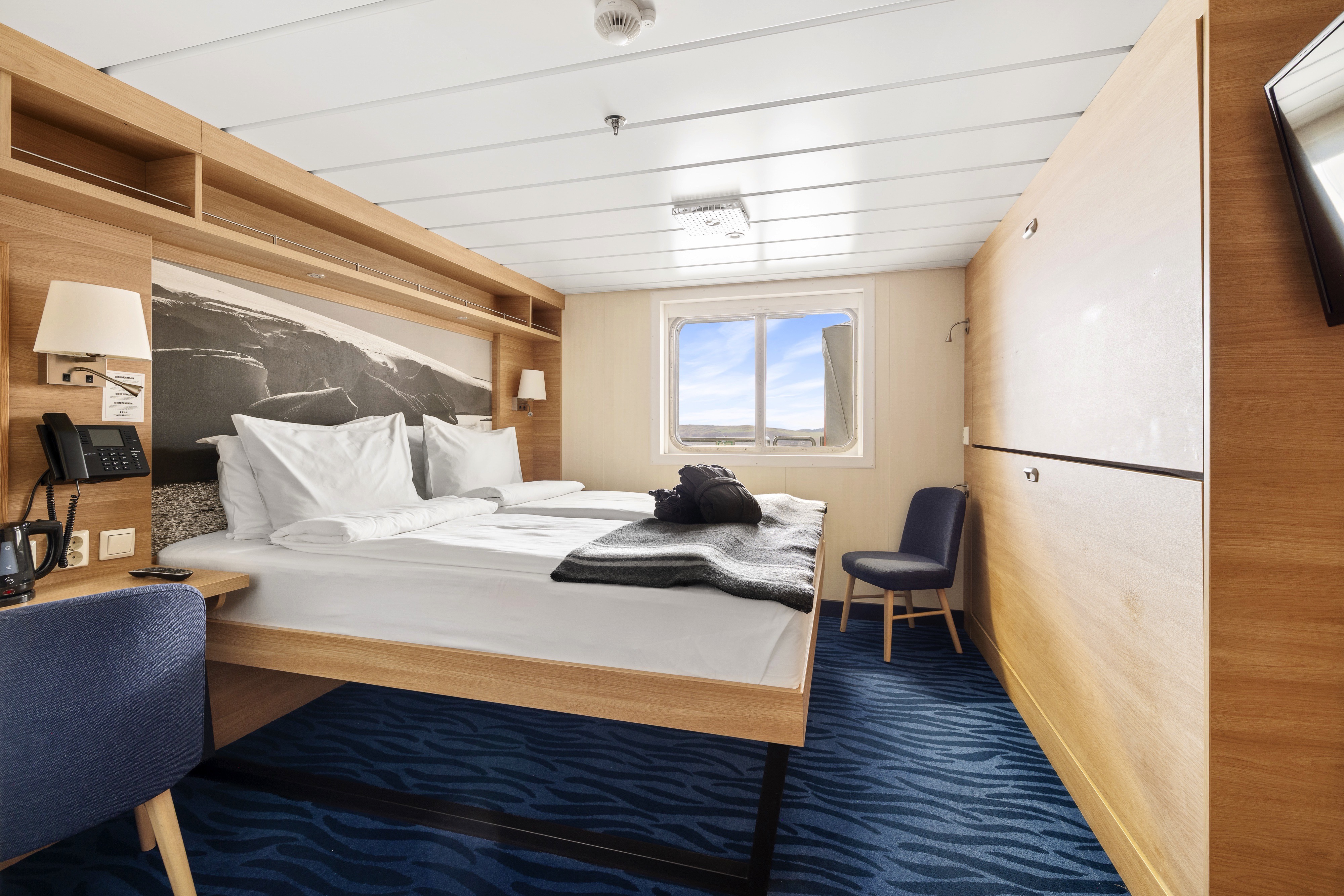 Arctic Superior | Outside Cabin